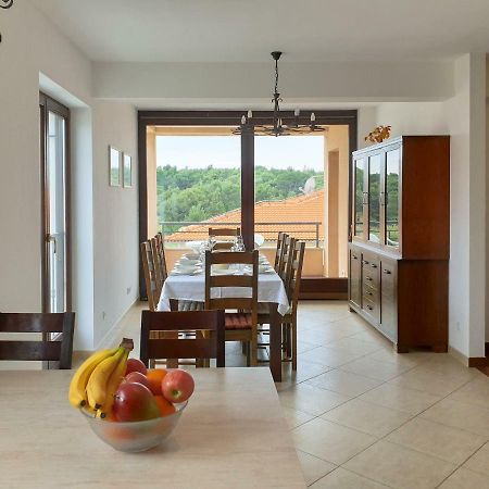 Apartment Oliva Yourcroatiaholiday بريمونتيرا المظهر الخارجي الصورة