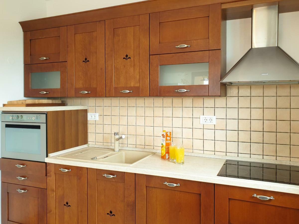 Apartment Oliva Yourcroatiaholiday بريمونتيرا المظهر الخارجي الصورة